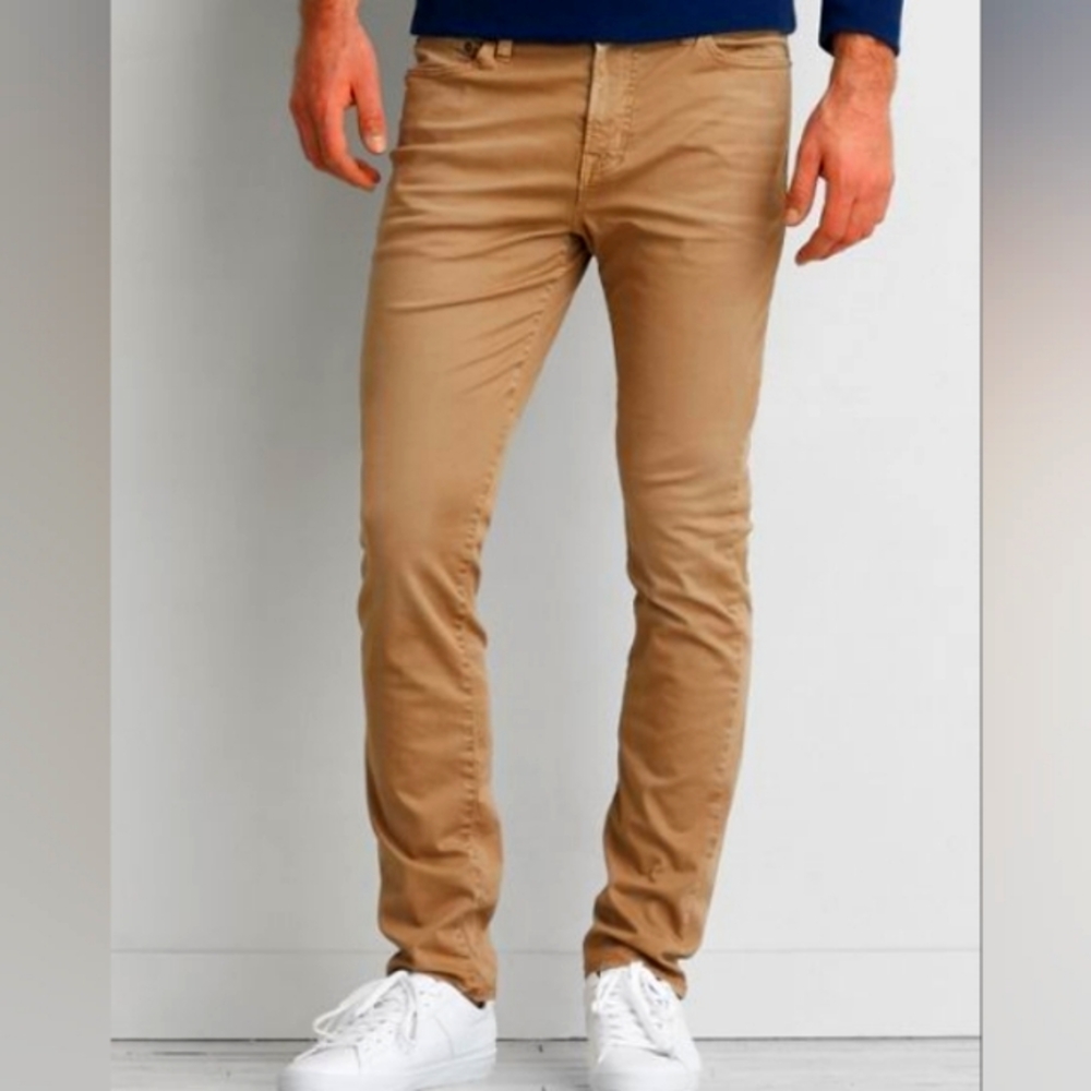 AMERICAN EAGLE AIR FLEX STRETCH SKINNY CHINO KHAKI SIZE 40X34 BRAND NEW